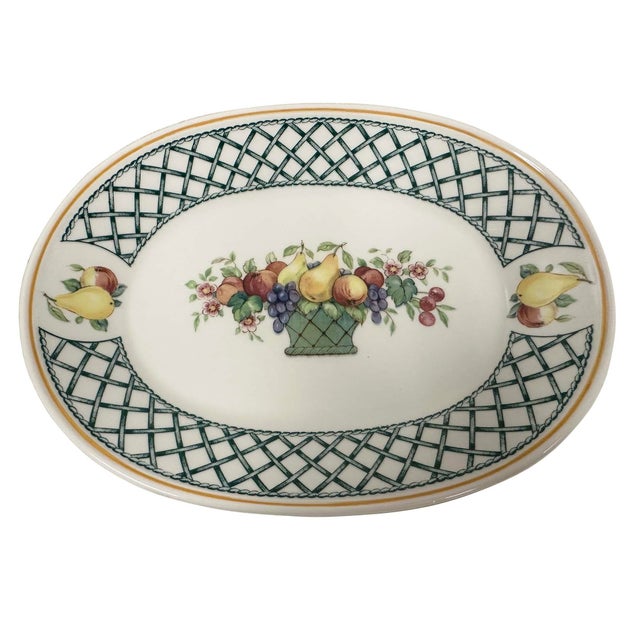 Vintage Set of Villeroy and Boch Basket Gravy Boat and Matching Under Plate For Sale - Image 9 of 11