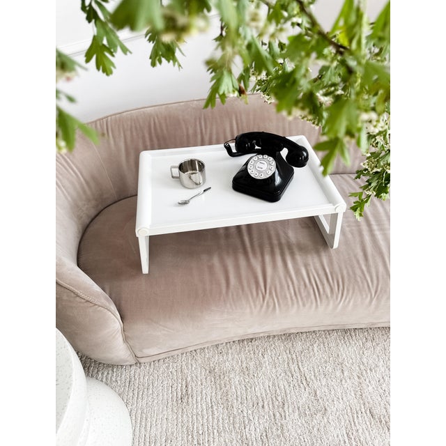 Designed by Luigi Massoni for Guzzini, this “Jolly” tray is a versatile piece of Italian design history, originally...