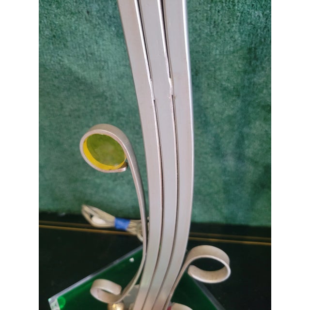 1970s Vintage Mid Century Modern Memphis Style 3 Light Yellow Purple Blue Tulip Colored Lucite Table Lamp For Sale - Image 5 of 8