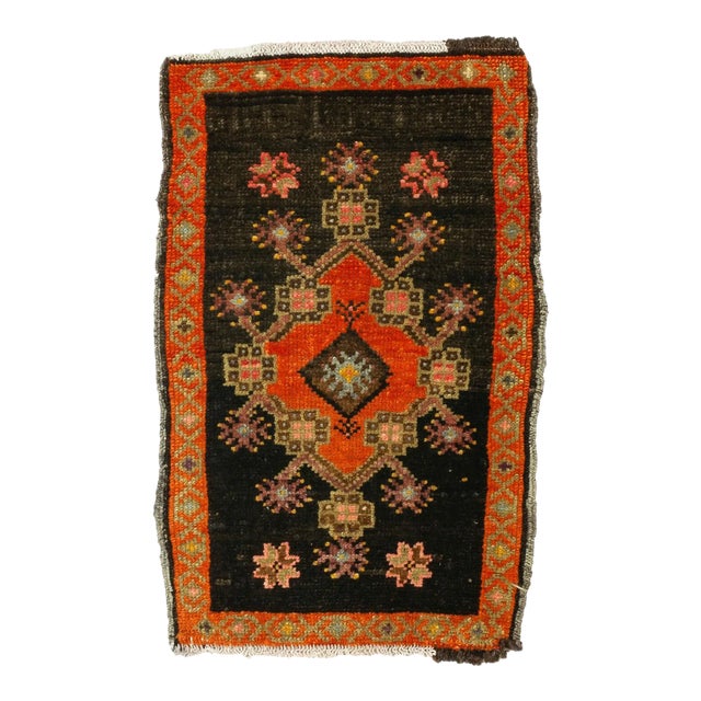 Vintage Mini Turkish Rug / Door Mat For Sale