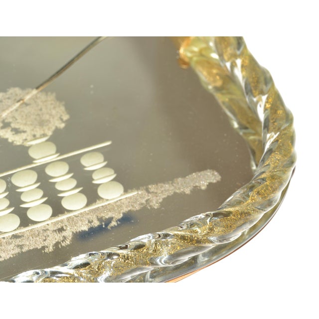 1960s Barovier Style Etched Murano Art Glass Mirrored Tray Bronze Handles Italy For Sale - Image 10 of 18