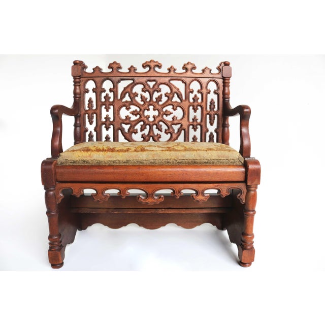 Antique French Gothic Revival Wood Hall Bench, 1880s For Sale - Image 11 of 18