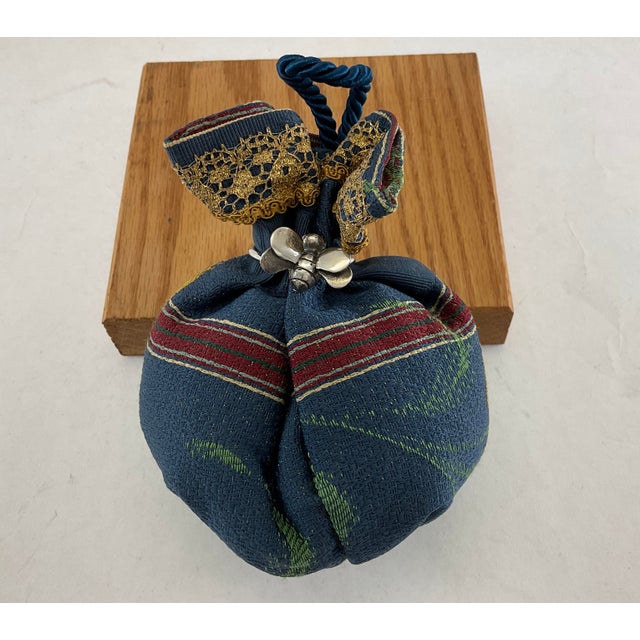 "Scent Hanger for Closet, Sterling Silver Bee Decoration Artisanal Fabric with Sterling Silver Decoration, Ideal for your...