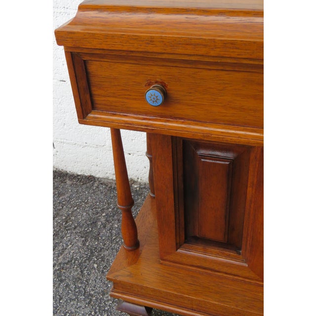 Brown Daniel Jones Mid Century Modern Nightstands Side End Bedside Tables a Pair 5926 For Sale - Image 8 of 12