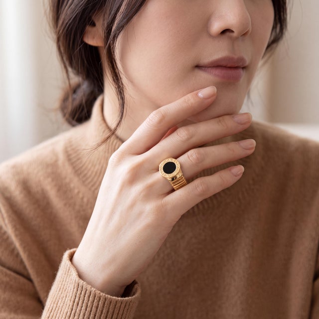Bvlgari 18k Yellow Gold Black Onyx Tubogas Ring For Sale - Image 10 of 10