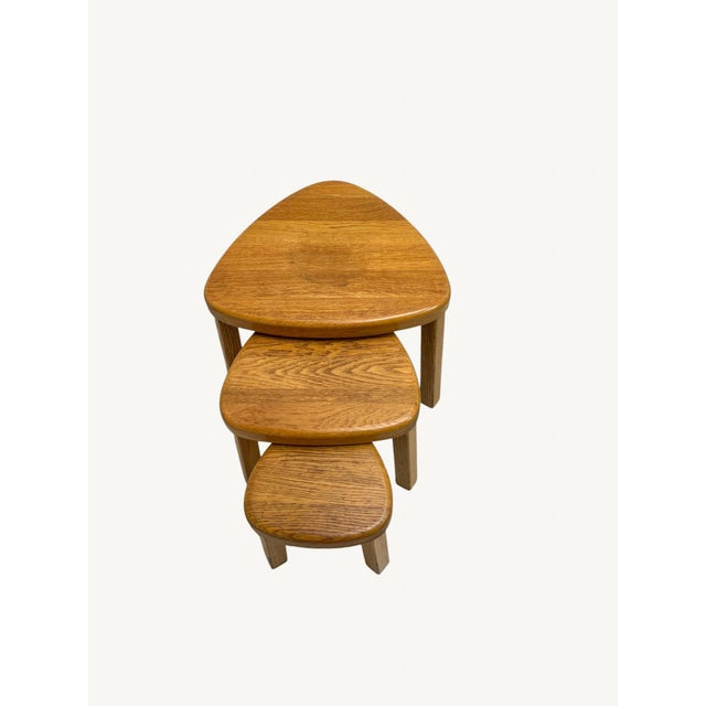 Mid-Century Modern Triangular Oak Nesting Tables by Pierre Chapo, 1970s, Set of 3 For Sale - Image 3 of 10