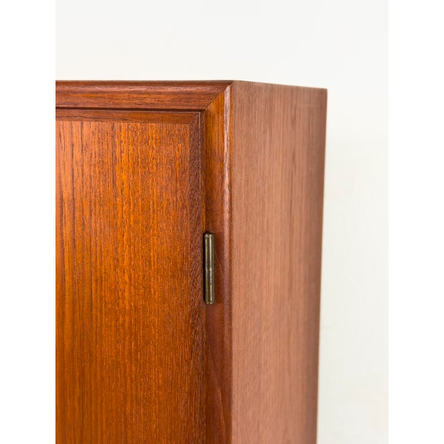 Wood Danish Cabinet in Teak by Børge Mogensen for Søborg Møbelfabrik, 1960s For Sale - Image 7 of 18