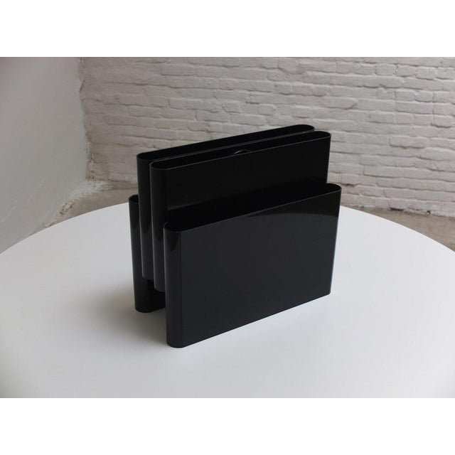 Black Magazine Holder by Giotto Stoppino for Kartell, 1970s For Sale - Image 6 of 10