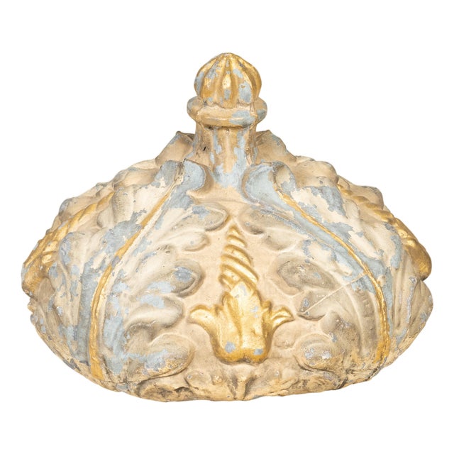 19th Century Italian Painted and Parcel Gilt Tôle Bed Corona with Foliage Motif and Finial For Sale