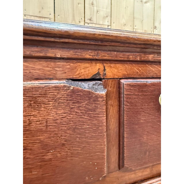Georgian Chest of Drawers in Oak and Brass For Sale - Image 6 of 10