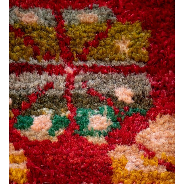 Turkish Mid 20th Century Vintage Floral Tomato-Red Handwoven Wool Turkish Rug For Sale - Image 3 of 9
