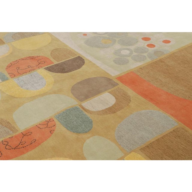 Mid-Century Modern Rug & Kilim X Jenn Ski Mid-Century Modern Style Rug With Geometric Patterns For Sale - Image 3 of 7