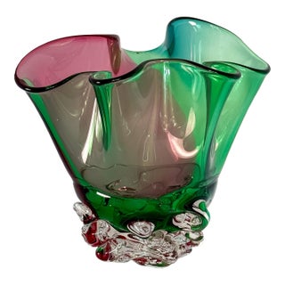 Signed David Van Noppen Ruffled Art Glass Vase in Emerald Green, Cranberry Pink & Blue For Sale