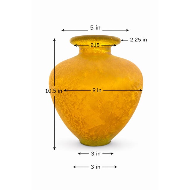 Late 20th Century Hand-Blown Amber Studio Art Glass Vase With Internal Crystalline Feathering For Sale - Image 5 of 9
