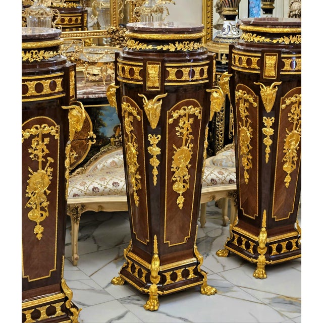 Elegant Louis XV Wood Pedestal With Marble Top, Three Drawers & Bronze Ornaments For Sale - Image 4 of 4