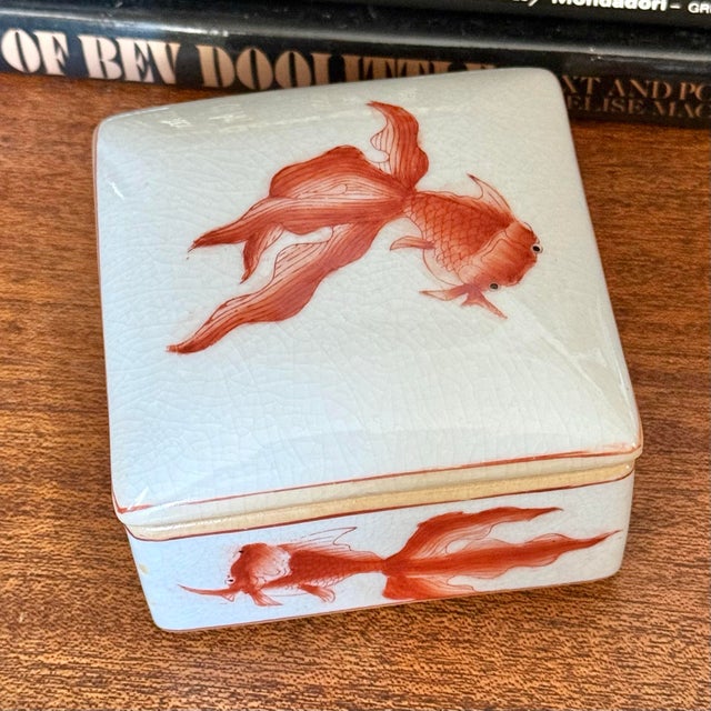 Chinoiserie 1980s Fancy Goldfish Lidded Porcelain Box For Sale - Image 3 of 7
