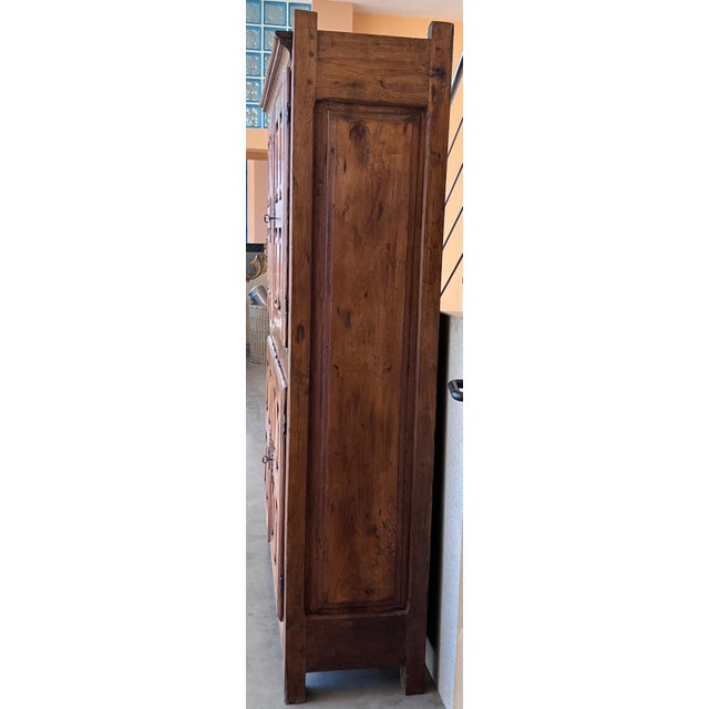 Late 18th Century Wardrobe, Cupboard or Cabinet, Walnut, Castilian Influence, Spain Restored For Sale In Miami - Image 6 of 18