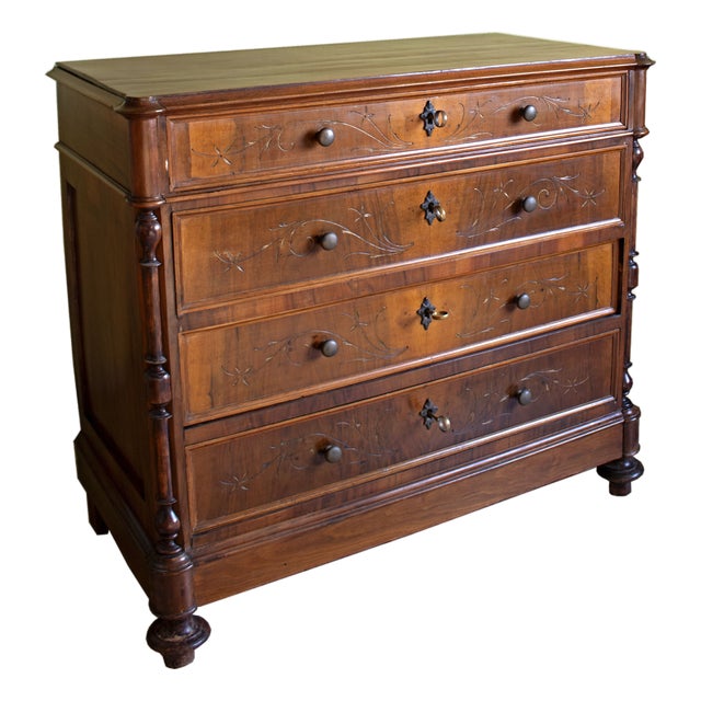 Antique 19th Century Walnut Chest of Drawers, 1890s For Sale