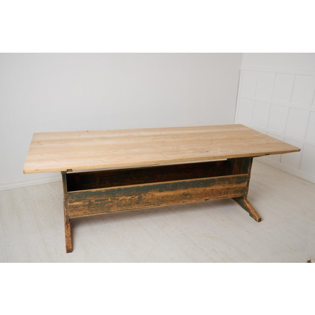 Large Antique Swedish Dining Table in Pine For Sale - Image 10 of 18