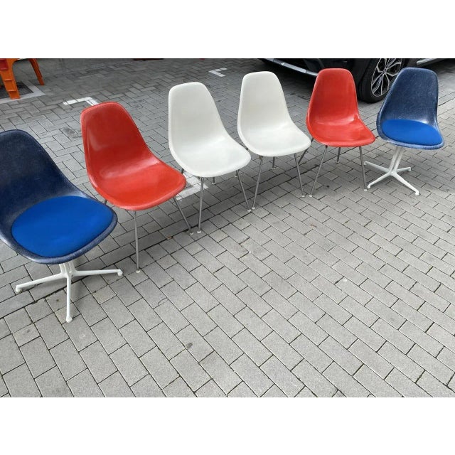 Vintage Chairs by Charles & Ray Eames for Herman Miller, 1960s, Set of 2 For Sale - Image 16 of 18