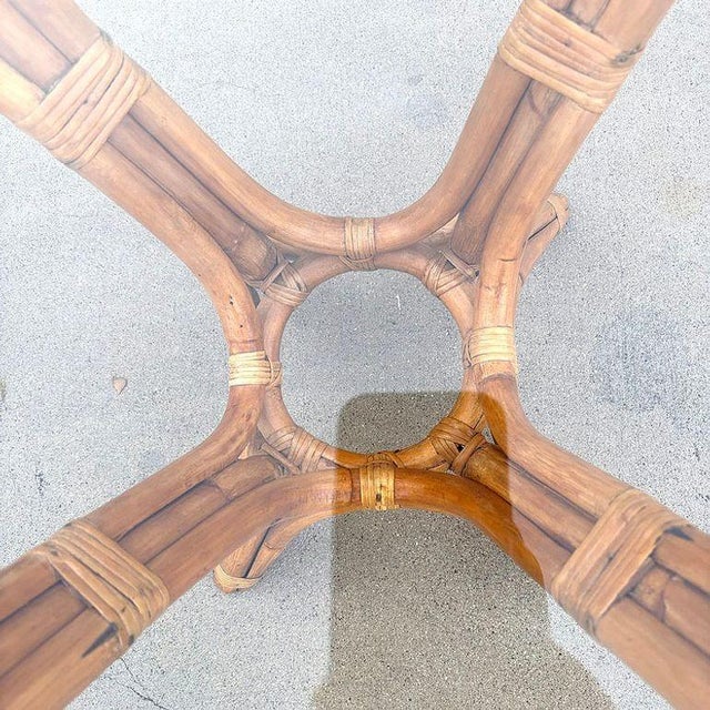 Restored MCM Modernist Rattan Hourglass Round End Table W/ Glass Top For Sale In Los Angeles - Image 6 of 6