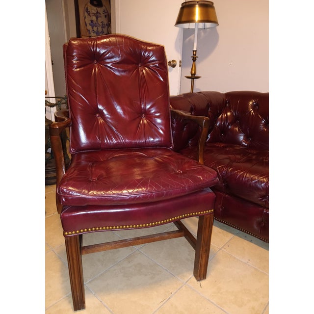 Indulge in the luxury you deserve with this exquisite tufted armchair from Sagefield Leather. Classic Design: Featuring a...