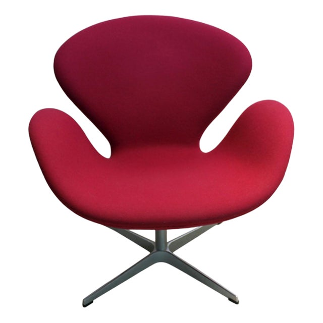 Swan Armchair by Arne Jacobsen Edition Fritz Hansen For Sale