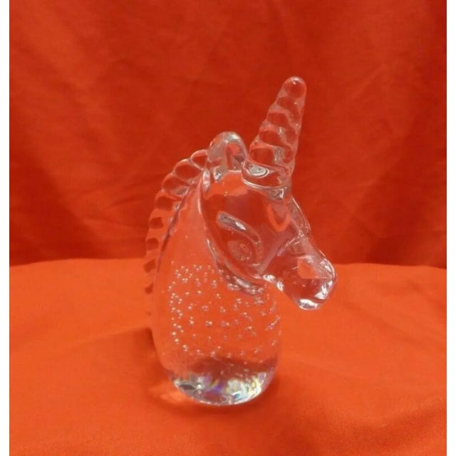 1970s Whimsical Horse Clear Crystal Controlled Bubbles Solid Glass Unicorn Figurine For Sale - Image 4 of 8