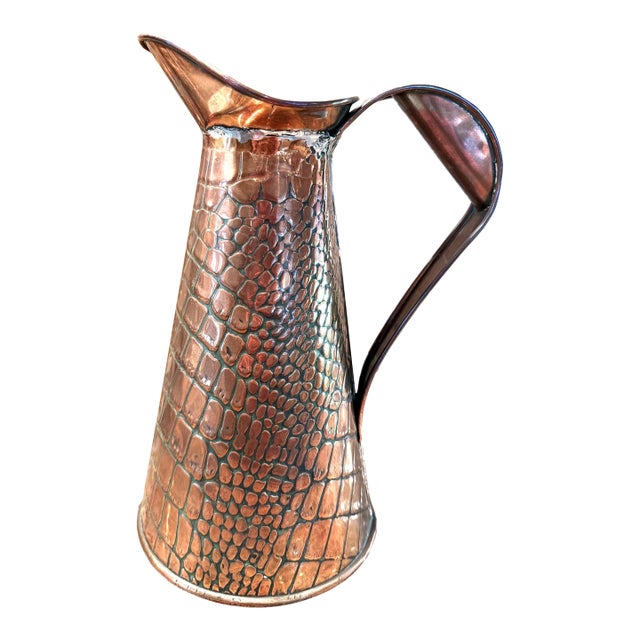 Early 20th Century Joseph Sankey and Sons, Copper Crocodile Embossed Jug Pitcher, England For Sale