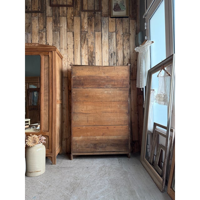 Tan Louis-Philippe Style Walnut Display Cabinet, 1890s For Sale - Image 8 of 13