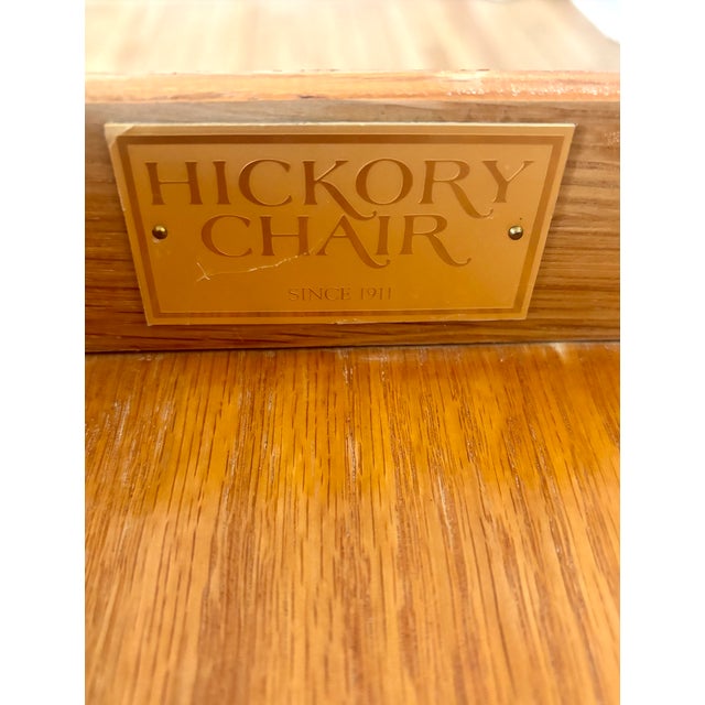 Hickory Chair Furniture Company Vintage 1992 Hickory Chair Mahogany Queen Anne Side Table For Sale - Image 4 of 11