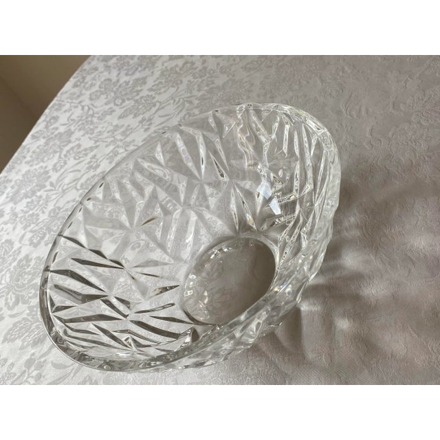 Late 20th Century Exquisitely Stunning Tiffany & Co. Crystal “Rock Cut” 9 inch diameter Bowl. The bowl measures 9 inches...