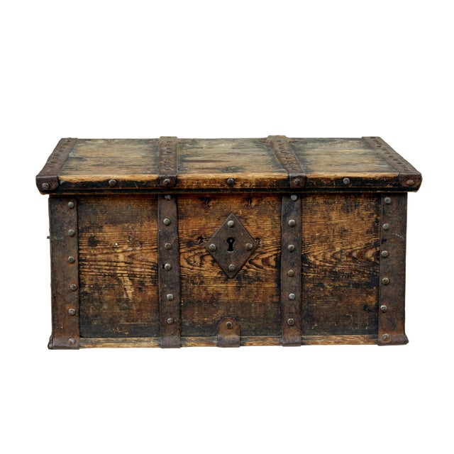 Swedish Hand-Painted Strong Box, 1850 For Sale - Image 6 of 9