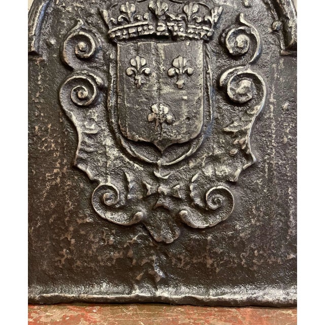 18th Century French Cast Iron Fireback With Royal Coat of Arms For Sale - Image 4 of 9