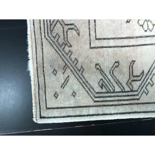 Small Vintage Turkish Neutral Area Rug For Sale - Image 9 of 11