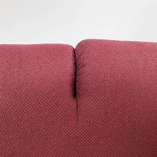 Italian Modern Burgundy Fabric Maralunga Sofa by Vico Magistretti for Cassina, 1970s For Sale - Image 11 of 14