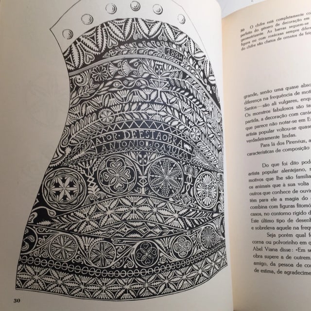 Objectos E Alfaias Decoradas Museum 1968 For Sale - Image 9 of 11