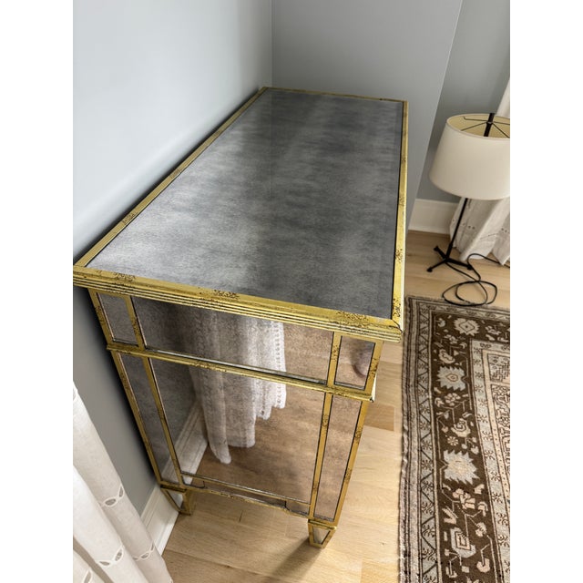 Hollywood Regency Antiqued Mirrored 3 Drawer Chest With Gold Trim For Sale - Image 3 of 5