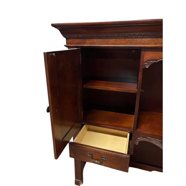 Thomasville French Provincial Executive Desk & Hutch Combo For Sale - Image 4 of 9