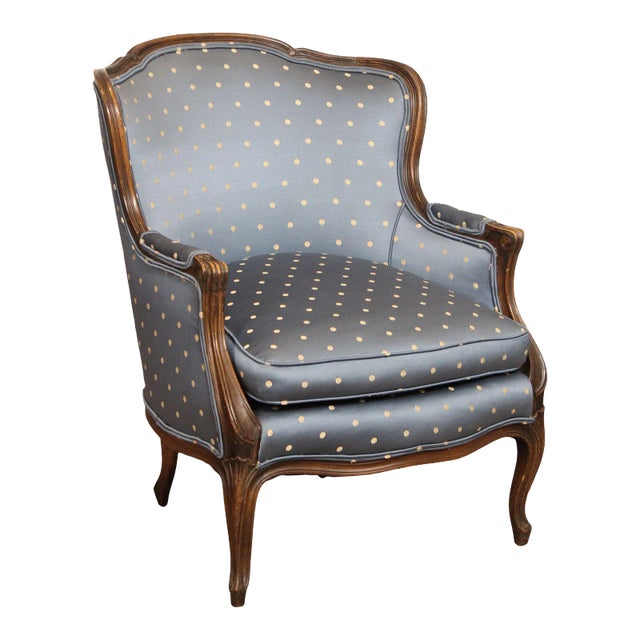 French Louis XV Style Vintage Carved Walnut Bergere Armchair For Sale