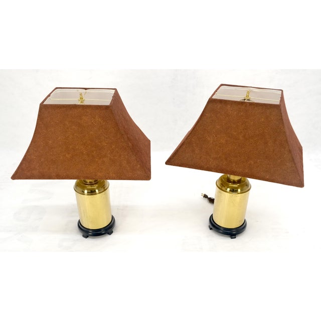 Pair of Asian Style c1070s Cylinder Shape Base Table Lamps Wooden Feet MINT!