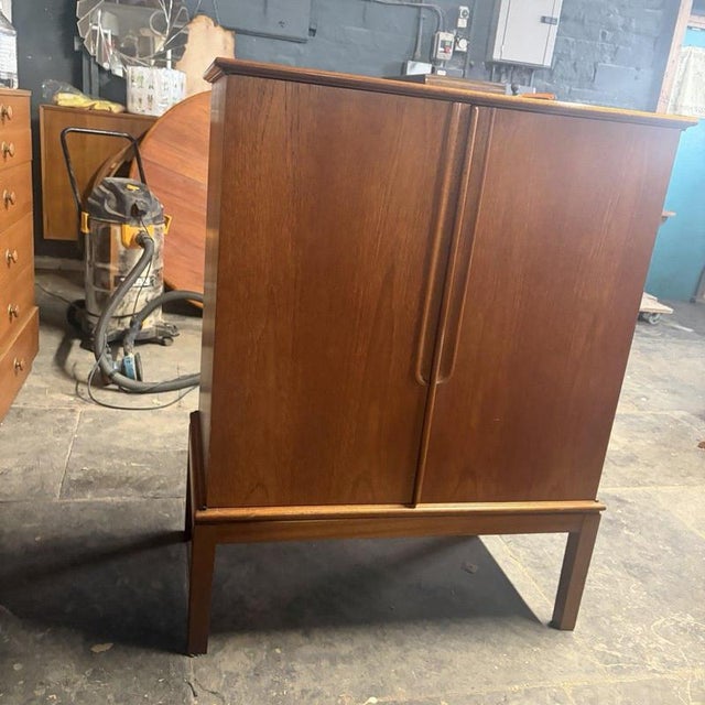 Mid-Century Modern Danish Teak Drinks Cabinet, 1960s For Sale - Image 6 of 11