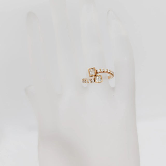 White Diamond Princess Cuts and Rounds Bypass Ring in 18k Rose Gold, size 5.25 For Sale - Image 4 of 6