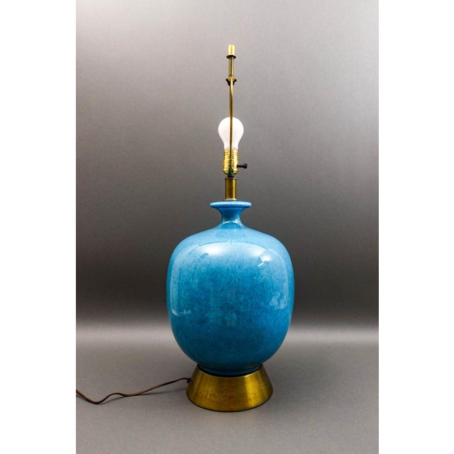1960s Mid Century Modern Large Blue Turquoise Glazed Ceramic Pottery Table Lamp For Sale In Miami - Image 6 of 10