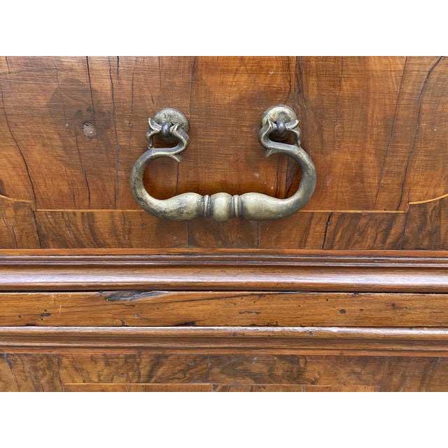 Northern Italian Walnut Chest of Drawers, 1700s For Sale - Image 10 of 13