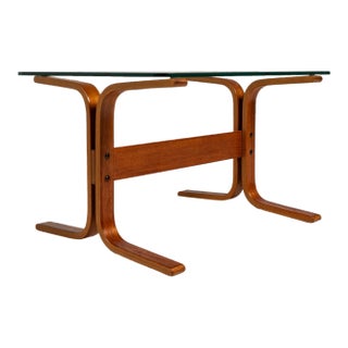 Mid-Century Scandinavian Modern "Siesta" Occasional / Side Table in Beech W/ Glass Top Attributed to Ingmar Relling for Westnofa, Norway, C. 1970s For Sale
