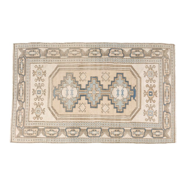 Natural Mid 20th Century Wool Flora Rug For Sale