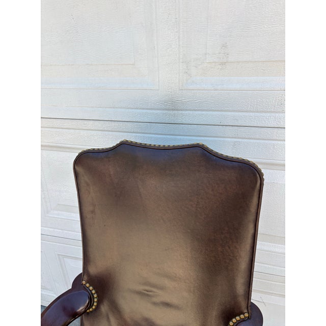 Vintage Hickory Chair Leather Library Armchair | English Georgian Queen Anne Style Accent Chair For Sale - Image 10 of 12