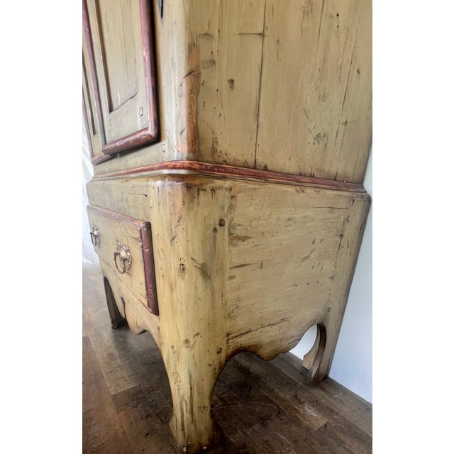Large European Style Old World Hand-Painted Bar Drinks Liquor Armoire Cabinet Pull Out Shelf For Sale - Image 10 of 16