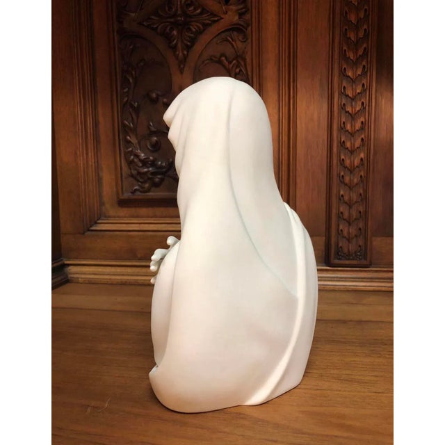 Artist Signed Boehm Madonna For Sale - Image 4 of 7